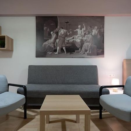 Metaxourgio 2Nd Floor Apartment Athens Luaran gambar