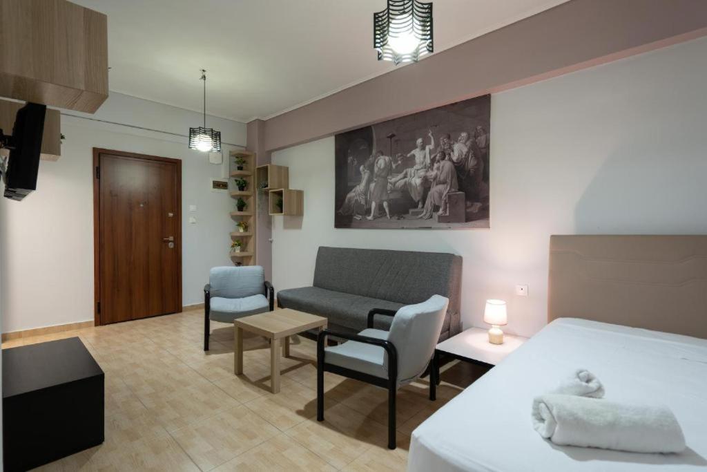 Metaxourgio 2Nd Floor Apartment Athens Luaran gambar
